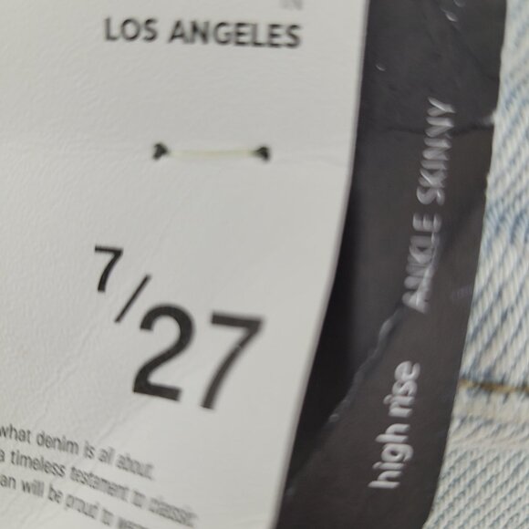 NEW Kancan Jeans Womens Size 7 Blue High Rise Ankle Distressed Light Wash NWT - Picture 3 of 14